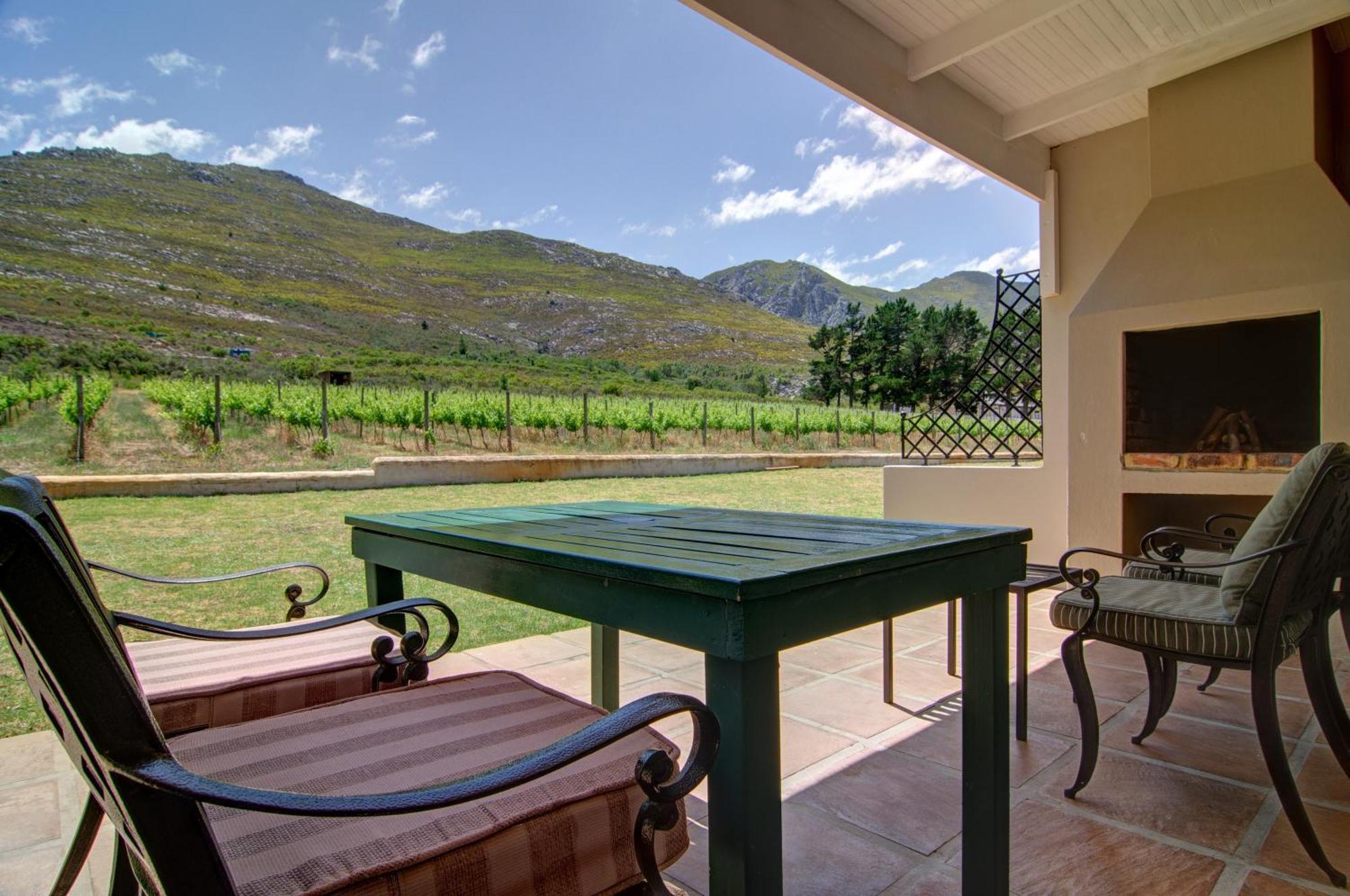 Bed and Breakfast Blue Gum Country Estate Papiesvlei Экстерьер фото